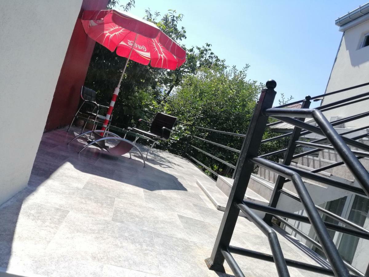 David Dali House Hotel Batumi Exterior photo